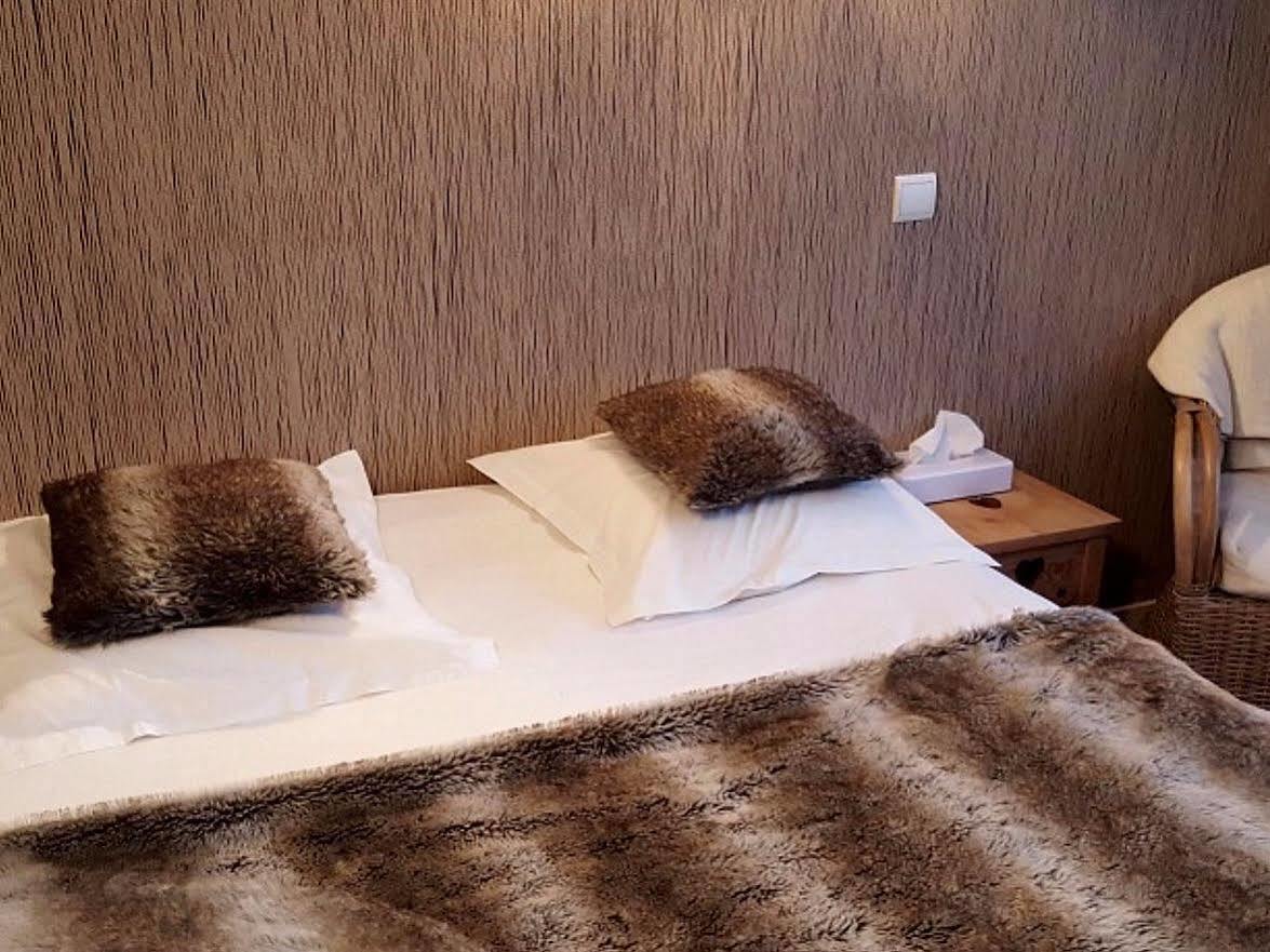 Logis Hotel Les Sapins Le Ménil المظهر الخارجي الصورة